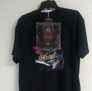 Men's DJ Cat Graphic Shirt with Headphone